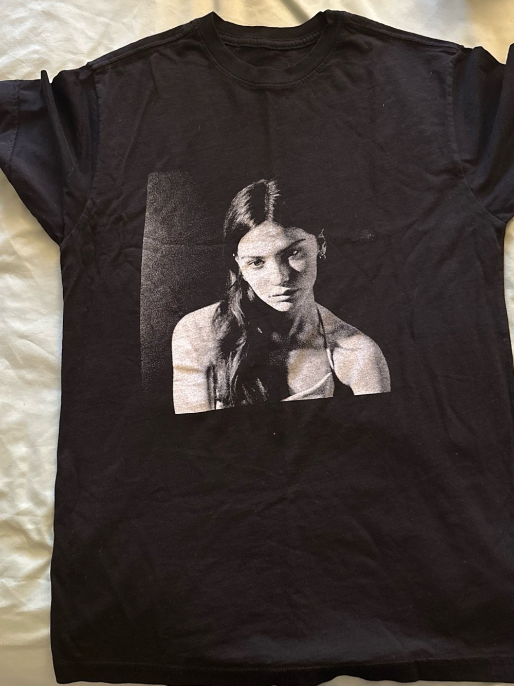GRACIE ABRAMS SPOTIFY FAN GRAPHIC TEE